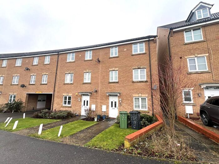1 Bedroom Apartment For Sale In Hargate Way, Hampton Hargate, Peterborough, PE7