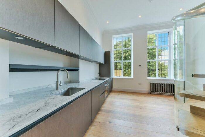 1 Bedroom Flat To Rent In Sydenham Hill London, SE26
