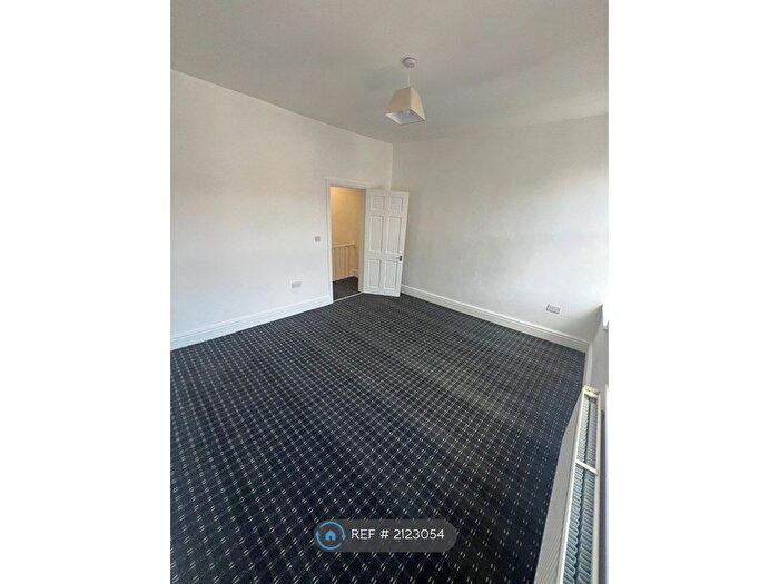 3 Bedroom Semi-Detached House To Rent In Worsley Road, Manchester, M30