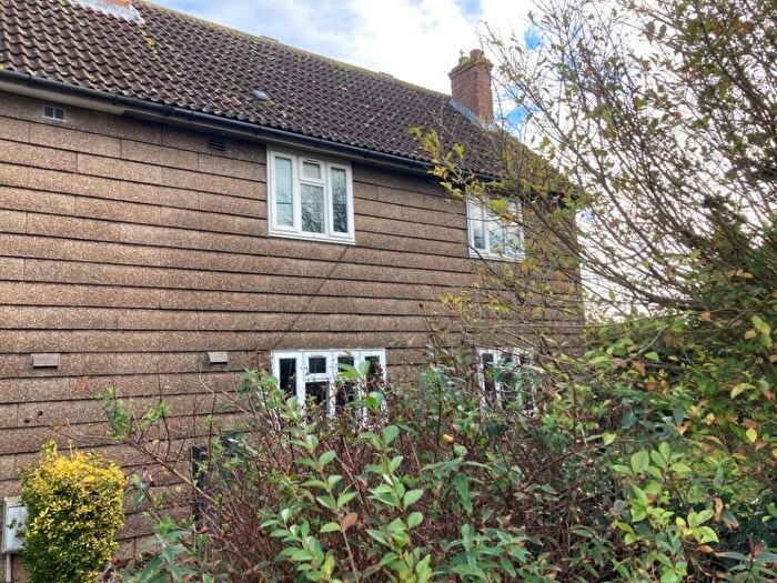 3 Bedroom Semi Detached House For Sale In Kings Road, Holt, Norfolk, NR25