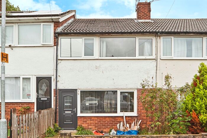 3 Bedroom Terraced House For Sale In Hough End Avenue, Leeds, LS13