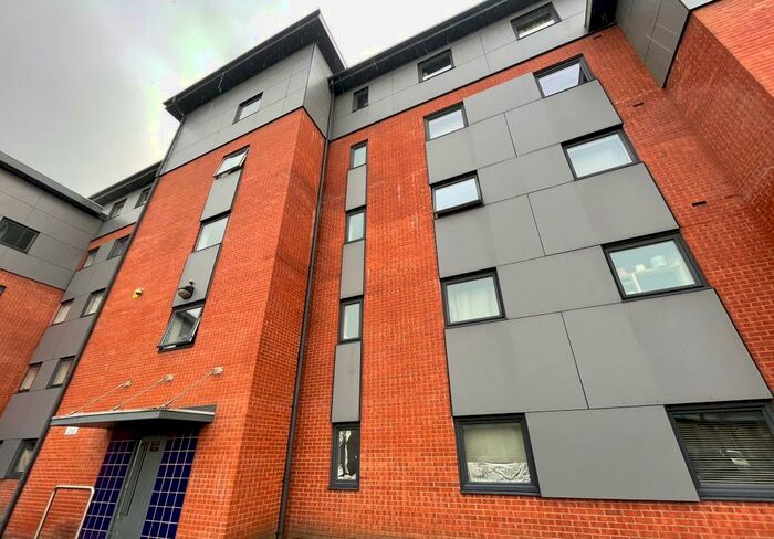 2 Bedroom Flat To Rent In Denmark Road, Manchester, M15