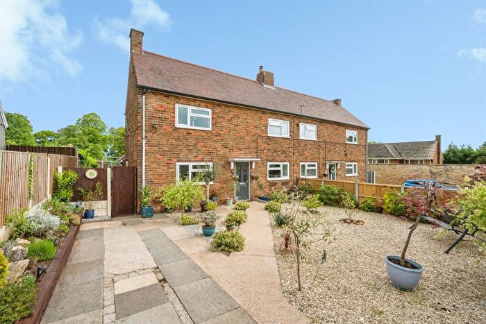 3 Bedroom Semi-Detached House For Sale In Bannister Lane, Skelbrooke, Doncaster, DN6
