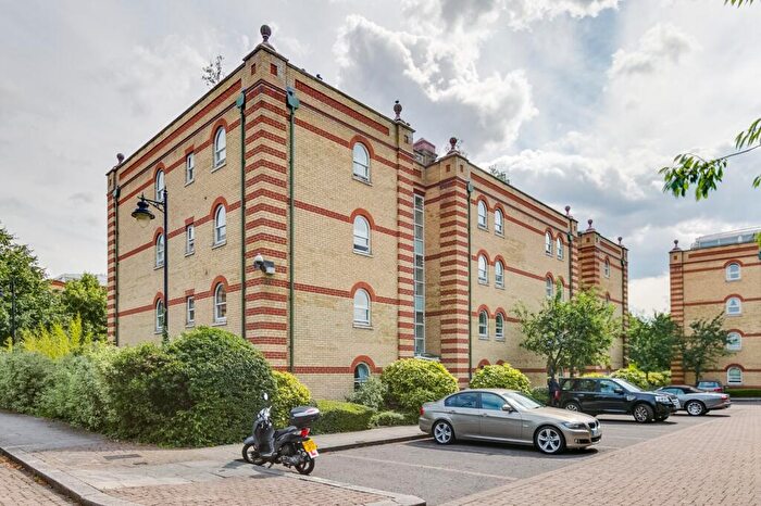2 Bedroom Flat To Rent In Keble Place, Barnes, SW13