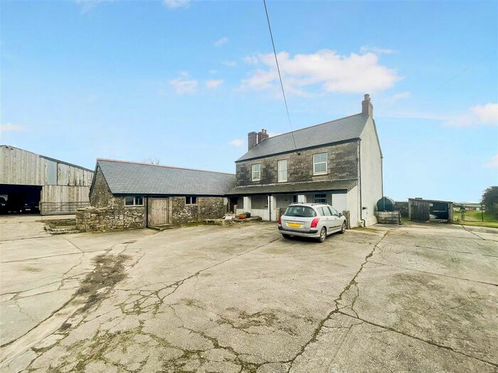 4 Bedroom Detached House For Sale In Rame Cross, Penryn, TR10