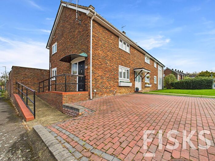 2 Bedroom End Terrace House For Sale In Great Gregorie, Basildon, SS16