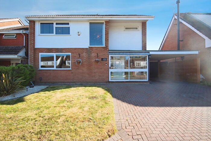 4 Bedroom Detached House For Sale In Valley Road, Lillington, Leamington Spa, Warwickshire, CV32