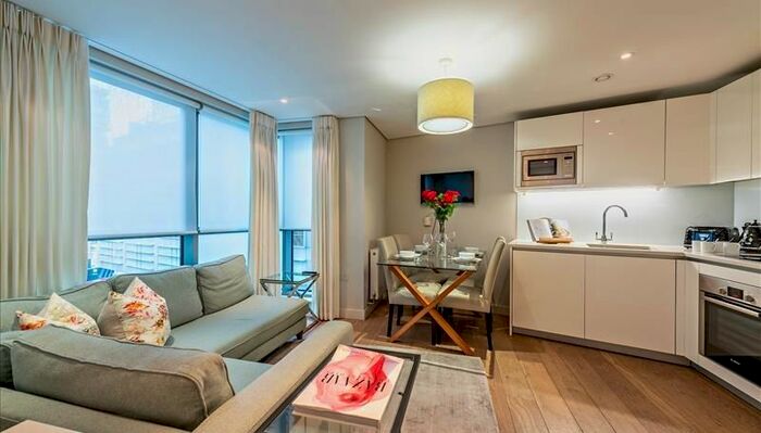 3 Bedroom Flat To Rent In Merchant Square, Westminster, W2