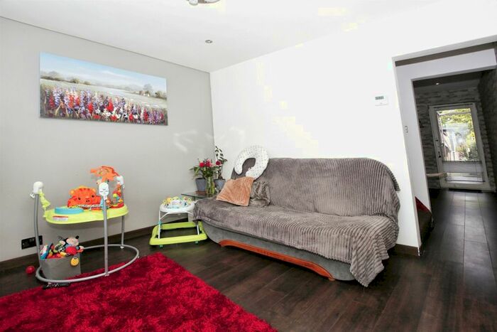2 Bedroom Terraced House For Sale In Churchfield Road, Walton, Peterborough, PE4