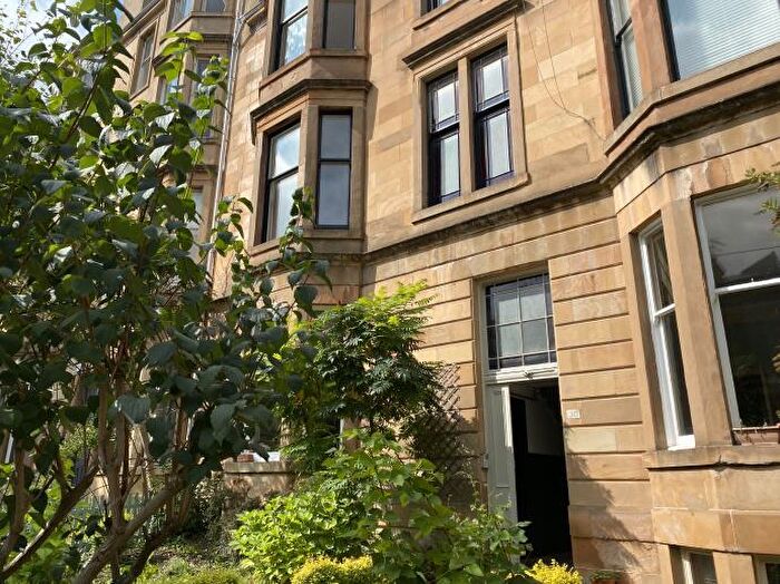 1 Bedroom Flat To Rent In Flat Upper Ground Right Dundonald Road, G12