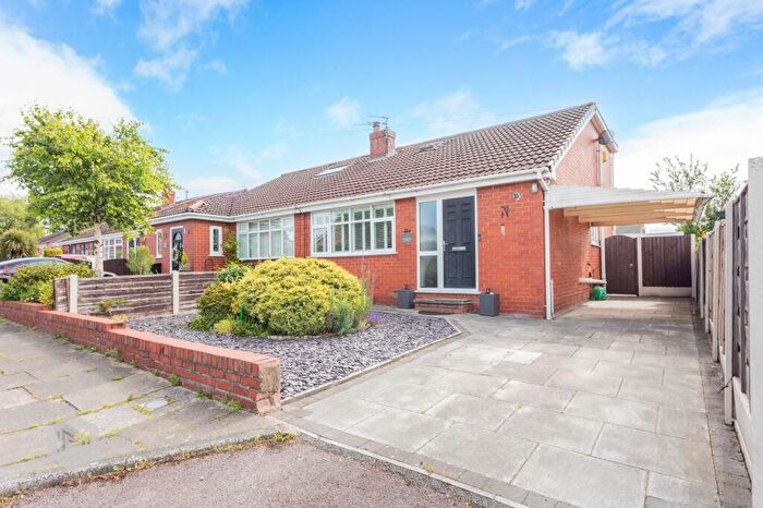 2 Bedroom Semi Detached House For Sale In Everard Close, Worsley, M28