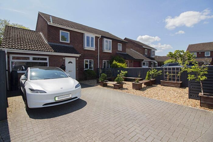 4 Bedroom Semi Detached House For Sale In Holly Court, Frome, BA11