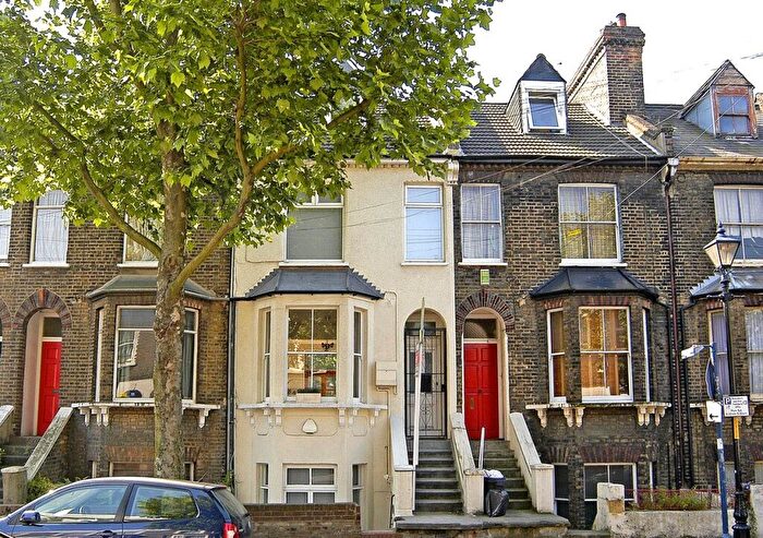 1 Bedroom Terraced House To Rent In Tredegar Road, Bow, London, E3