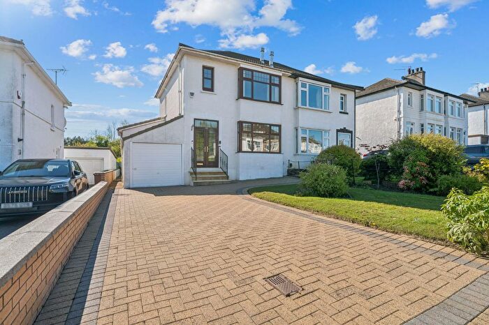3 Bedroom Semi-Detached House For Sale In Largie Road, Newlands, Glasgow, G43