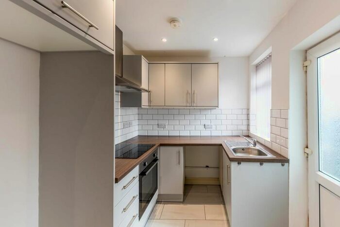 2 Bedroom End Of Terrace House To Rent In Beck Street, Carlton, Nottingham, NG4