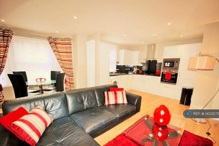 2 Bedroom Maisonette To Rent In Belgrave Mansions, Aberdeen, AB25