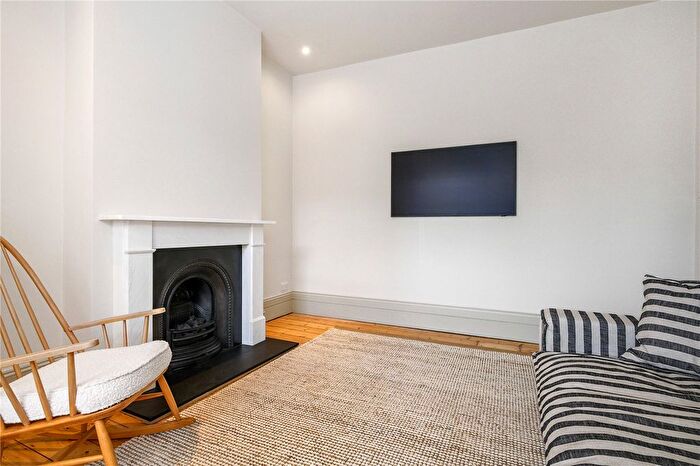 5 Bedroom Terraced House To Rent In Highbury Hill, London, N5