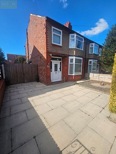 3 Bedroom Semi Detached House To Rent In Gorse Lane, Stretford, M32