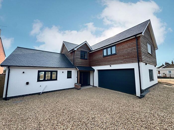 Detached House For Sale In A Vicarage Lane, Eaton, NG32