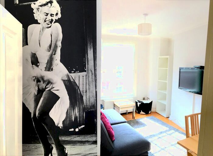 1 Bedroom Flat To Rent In Wells Street, London, W1T