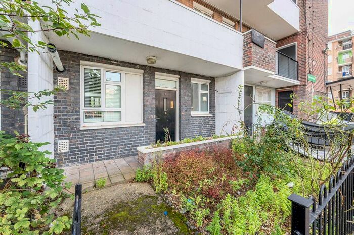 Studio For Sale In Stewarts Road, Nine Elms, London, SW8