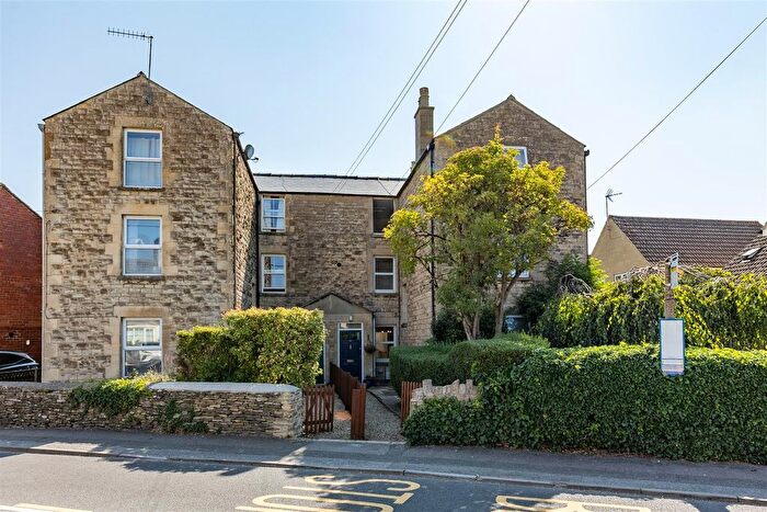 4 Bedroom Town House For Sale In Ashton Road, Siddington, Cirencester, GL7