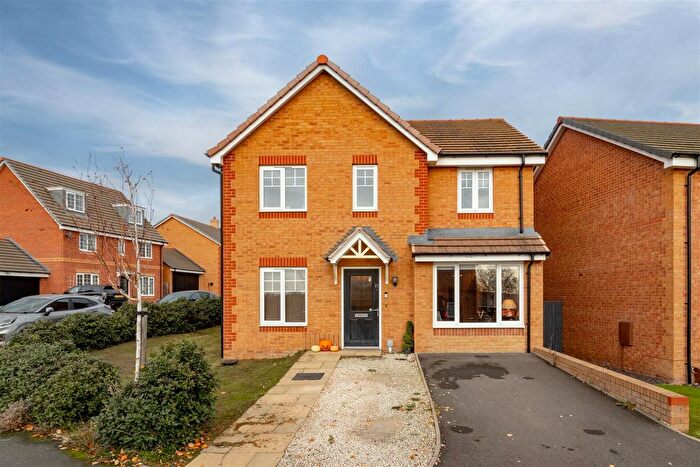 4 Bedroom Detached House For Sale In Flint Close, Southam, Warwickshire, CV47