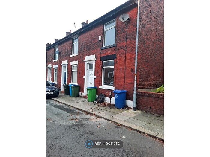 2 Bedroom Terraced House To Rent In Percy Street, Rochdale, OL16