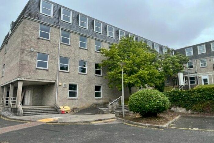 2 Bedroom Property To Rent In , St Austell, PL25