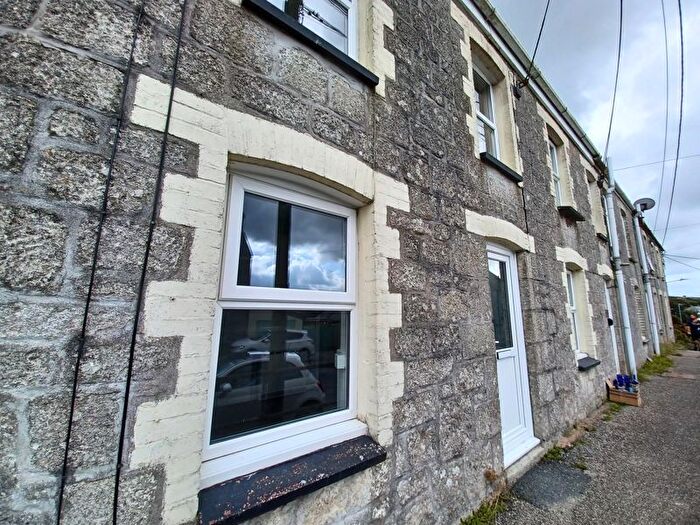 3 Bedroom Cottage To Rent In Pond View Terrace, Foxhole, St. Austell, PL26