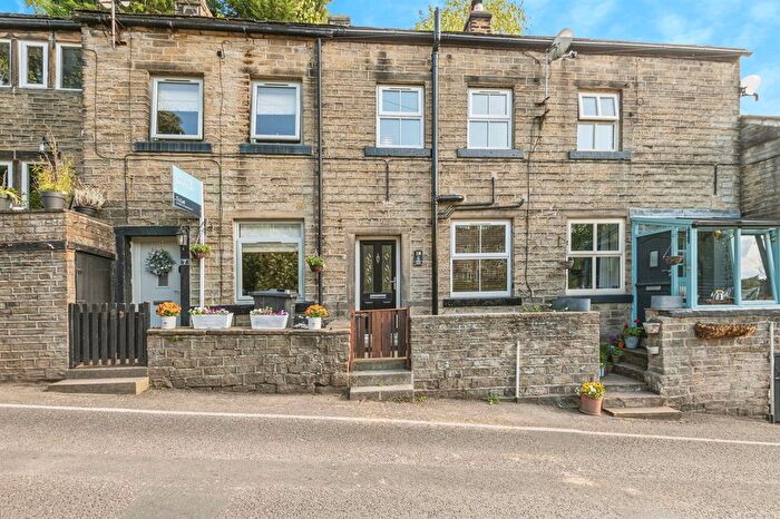 2 Bedroom Terraced House For Sale In Bank Street, Jackson Bridge, Holmfirth, HD9