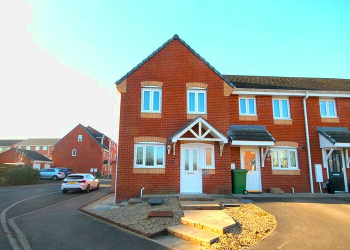 3 Bedroom End Of Terrace House To Rent In Bevan Close, Stockton-On-Tees, Cleveland, TS19