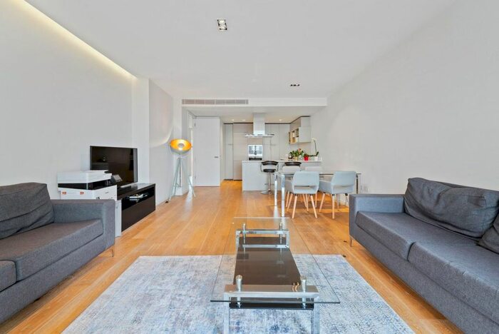 3 Bedroom Flat To Rent In York Way, Arthouse, N1C