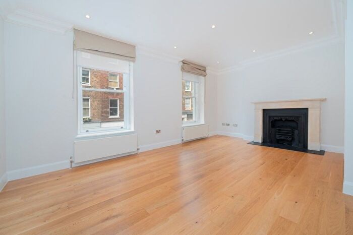 3 Bedroom Flat To Rent In Seymour Place, London, W1H