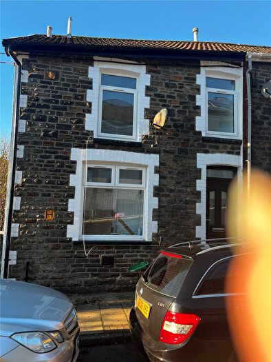 2 Bedroom End Of Terrace House To Rent In Hurford Crescent, Graigwen, Pontypridd, Rhondda Cynon Taf, CF37
