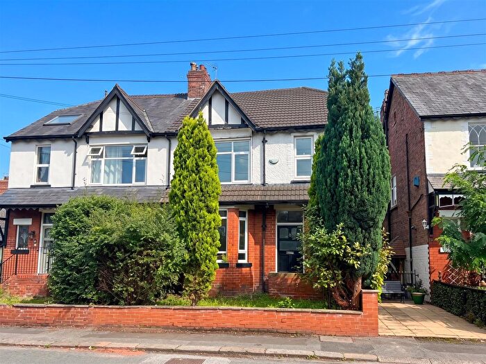 4 Bedroom Semi-Detached House For Sale In Abbotsford Grove, Timperley, Altrincham, WA14