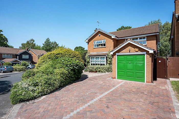 4 Bedroom Detached House For Sale In Hawkshead Drive, Knowle, B93