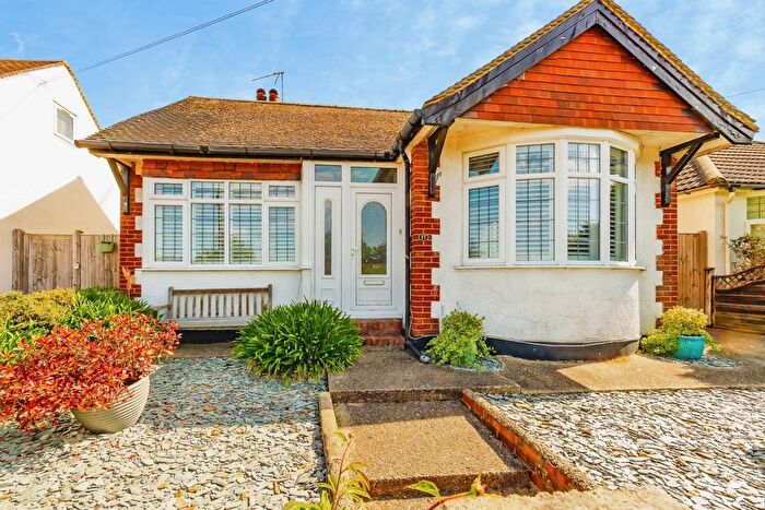 2 Bedroom Bungalow For Sale In Sunny Rise, Chaldon, Caterham, Surrey, CR3