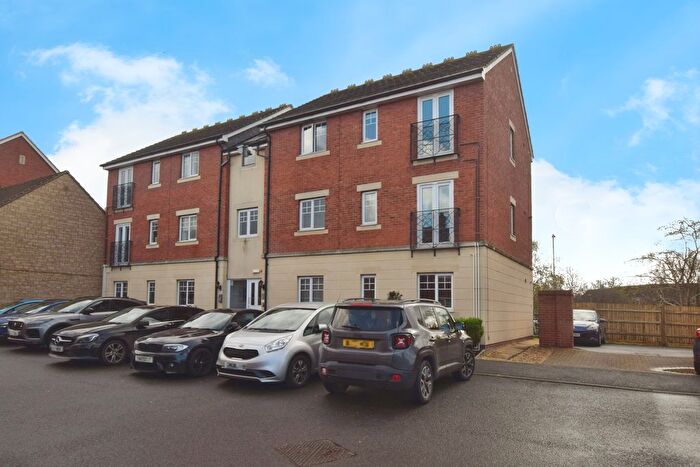 2 Bedroom Flat For Sale In Standish Street, Bridgwater, TA6