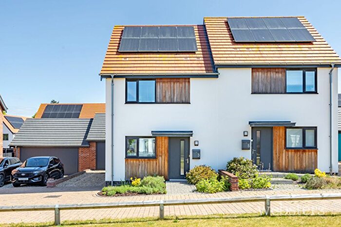 2 Bedroom Semi-Detached House For Sale In Paper Mill Lane, Taverham, NR8