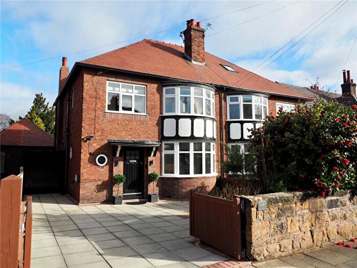 4 Bedroom Semi Detached House For Sale In Grosvenor Road, Prenton, Wirral, CH43