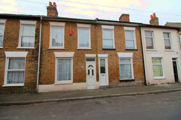 3 Bedroom Terraced House To Rent In Alma Street, Sheerness, Kent, ME12