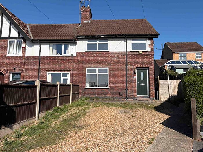 3 Bedroom Terraced House To Rent In Houfton Crescent, Bolsover, Chesterfield, S44