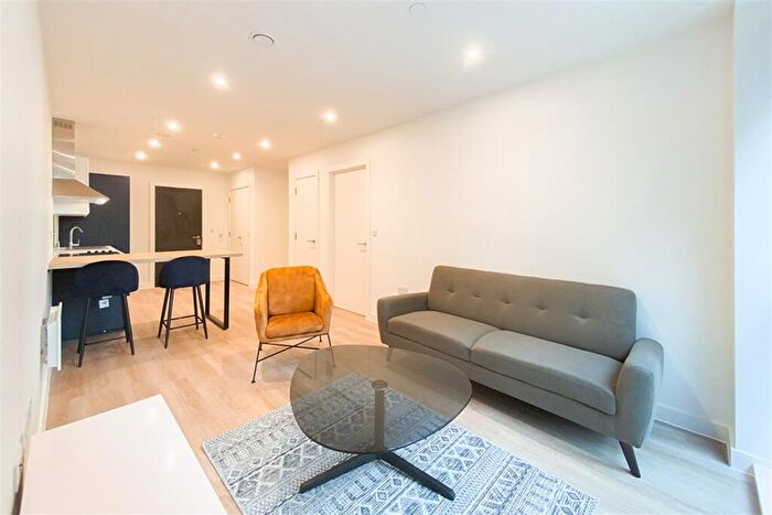 1 Bedroom Apartment To Rent In Laurence Place, New Kings Head Yard, M3