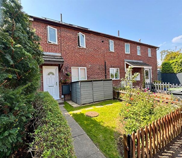 1 Bedroom Terraced House For Sale In Alicante Close, Malvern, WR14