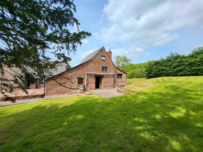 2 Bedroom Barn To Rent In Gwern Y Saint, Wonastow, Monmouth, NP25