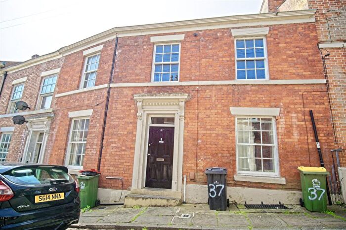 4 Bedroom Flat To Rent In Frenchwood Street, Preston, PR1