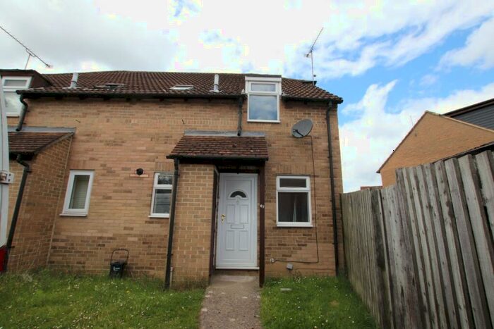 1 Bedroom Semi-Detached House To Rent In Faygate Way, Lower Earley, Reading, RG6