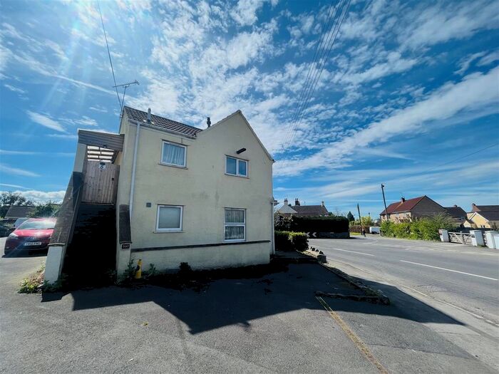 Studio To Rent In Claverham Road, Claverham, Bristol, BS49