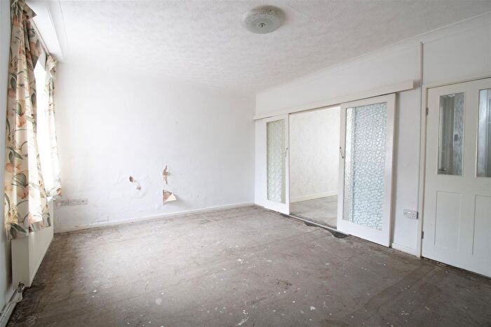 3 Bedroom Terraced House For Sale In Caradoc Street, Cwmcarn, Newport, NP11